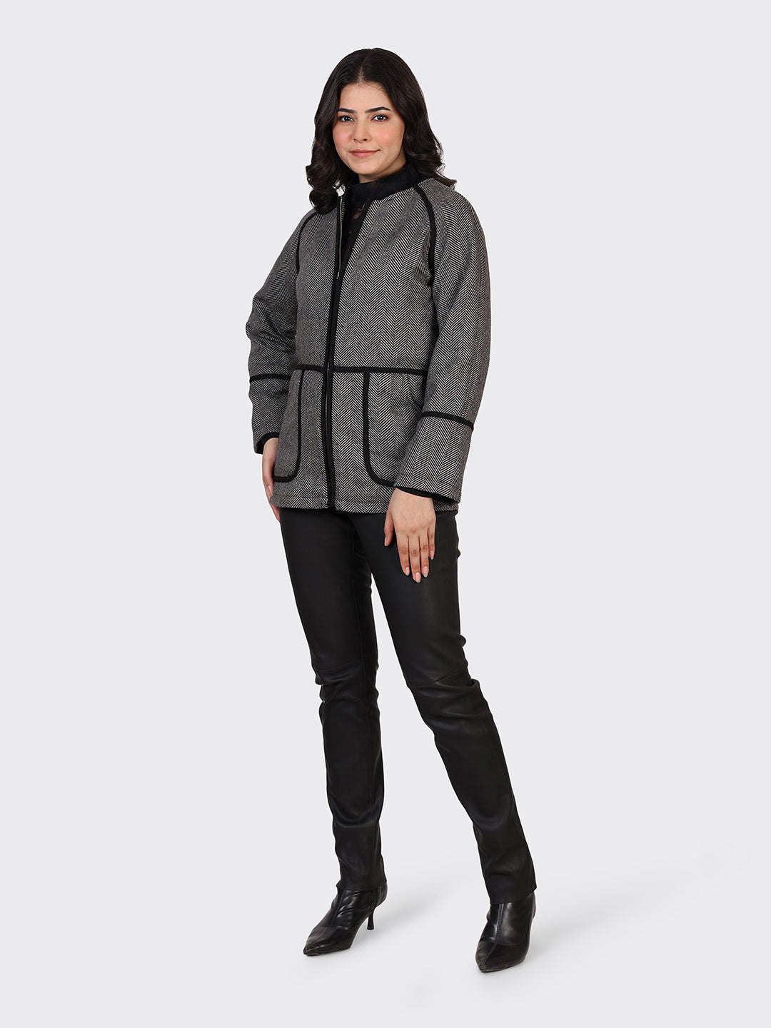 LADIES WOOLLEN JACKET-ZIGZAG