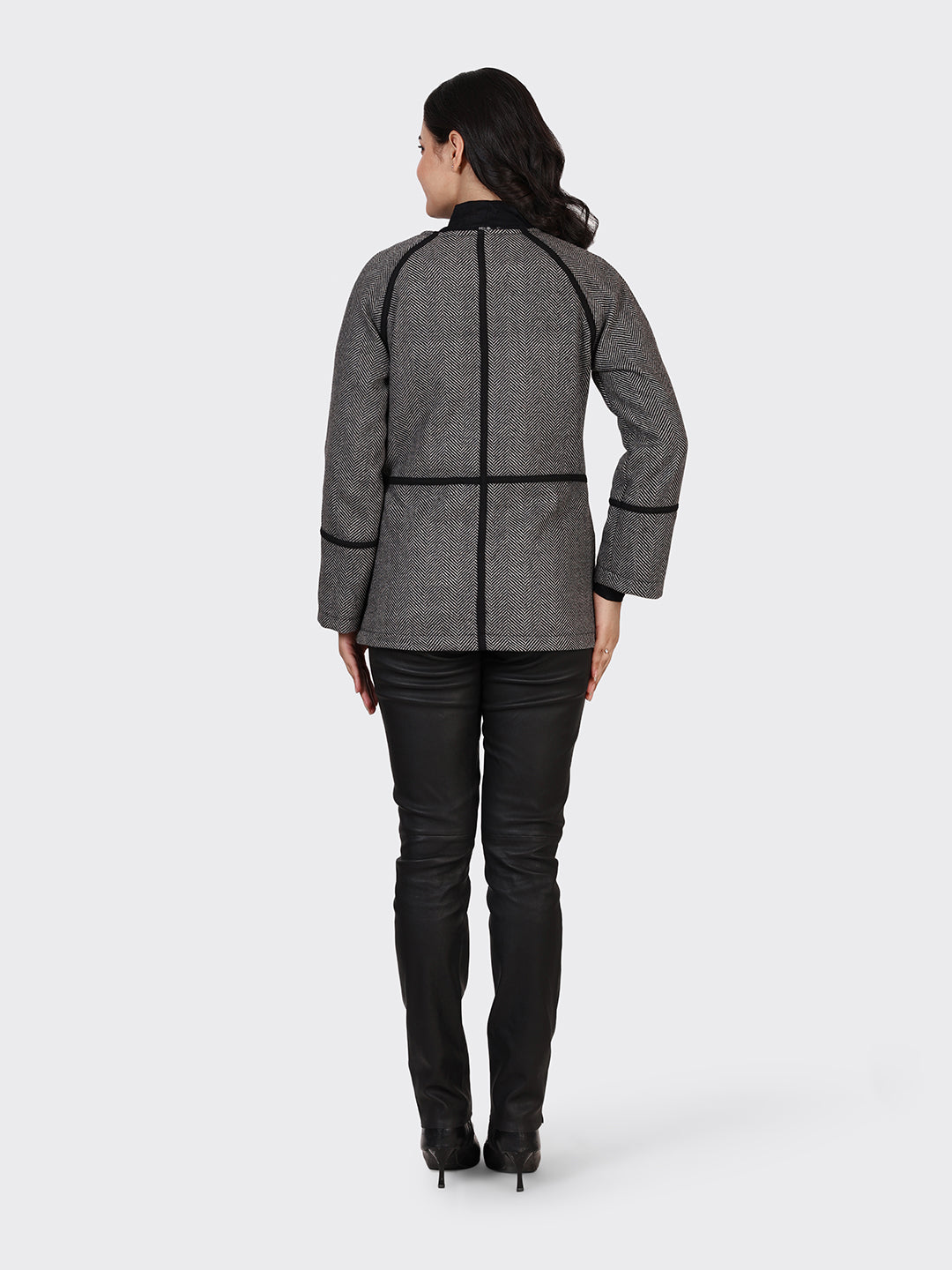 LADIES WOOLLEN JACKET-ZIGZAG