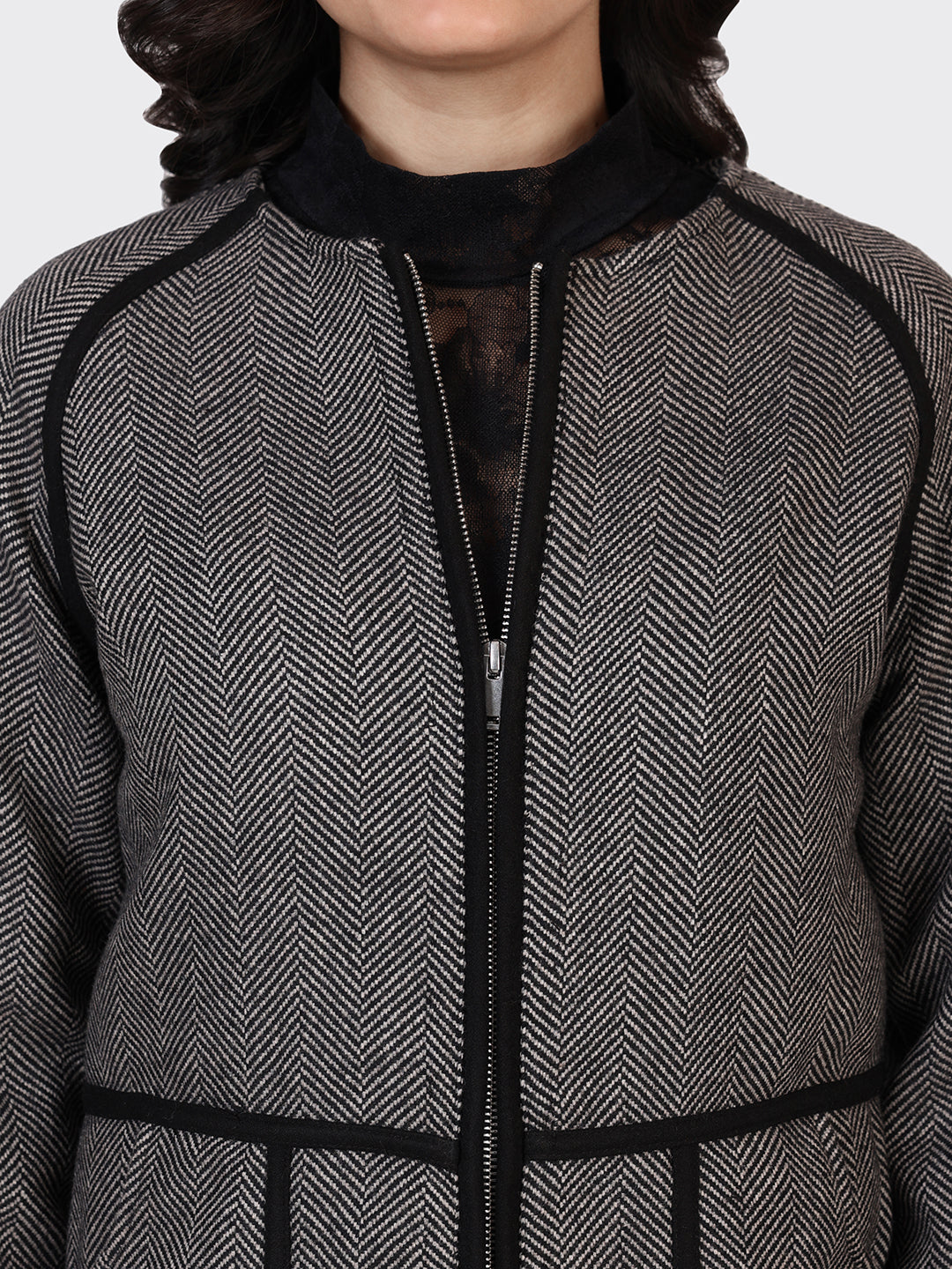 LADIES WOOLLEN JACKET-ZIGZAG