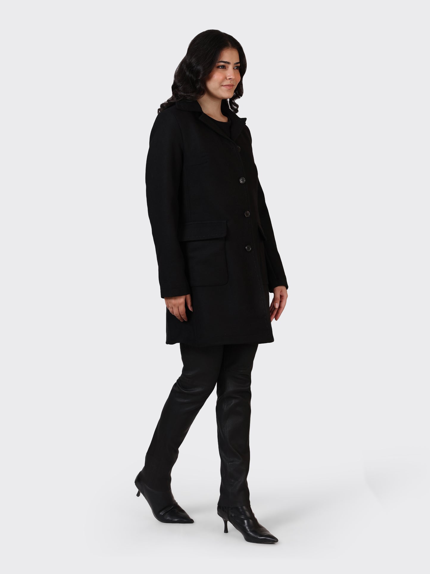 LADIES WOOLLEN JACKET-BLACK