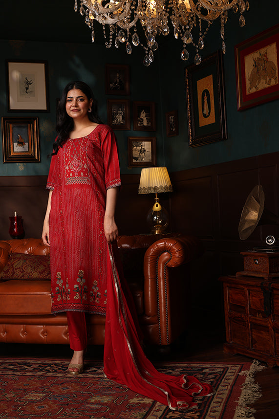 KURTA SET FEATURING HAND-EMBROIDERED FRONT, DUPATTA WITH HAND EMBROIDERY,LACE ALL AROUND-RED