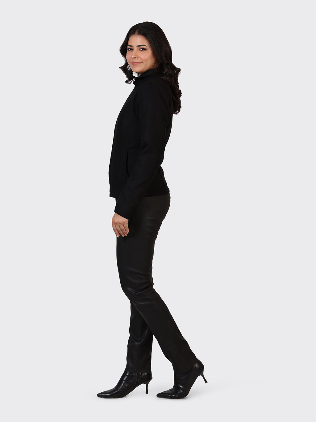 LADIES WOOLLEN JACKET-BLACK