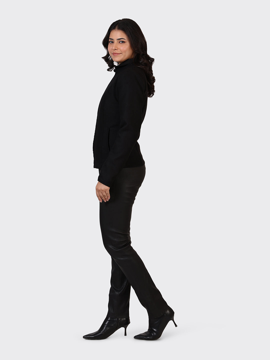 LADIES WOOLLEN JACKET-BLACK