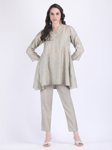 MUSLIN VISCOSE COORD SET WITH FLARED TOP EMBROIDERED & PLAIN PENCIL PANTS IN OLIVE