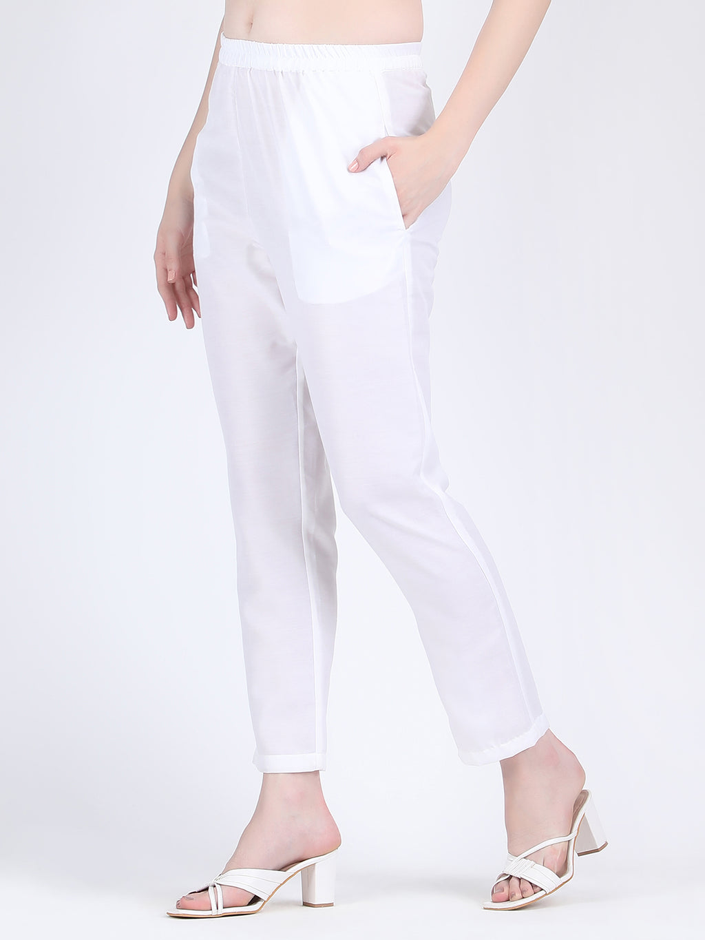 MUSLIN VISCOSE FLARED LONG SHIRT IN WHITE WITH PINK FLORAL MOTIFS