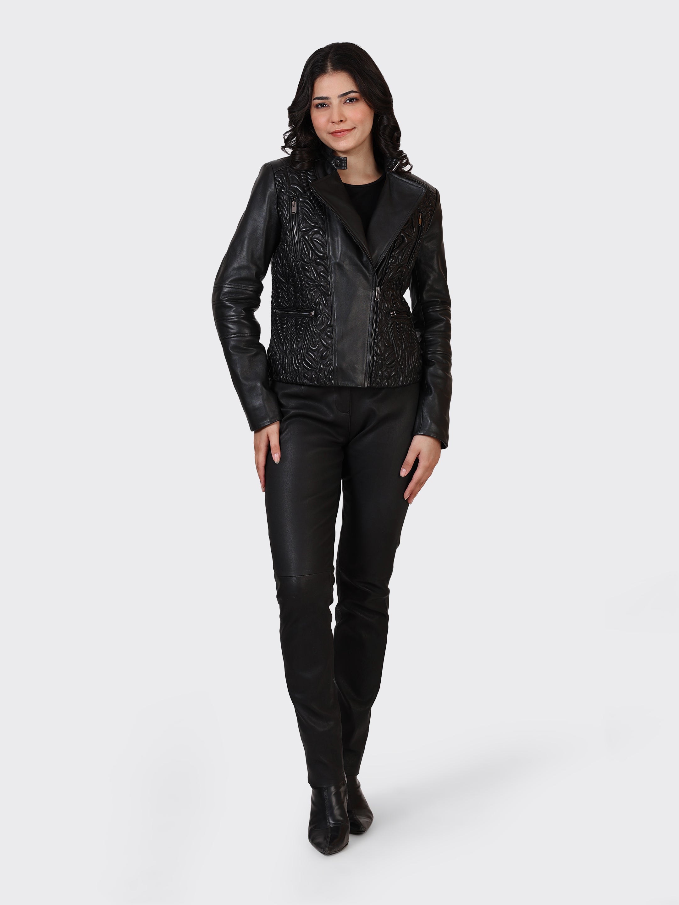 LADIES LEATHER JACKET-BLACK