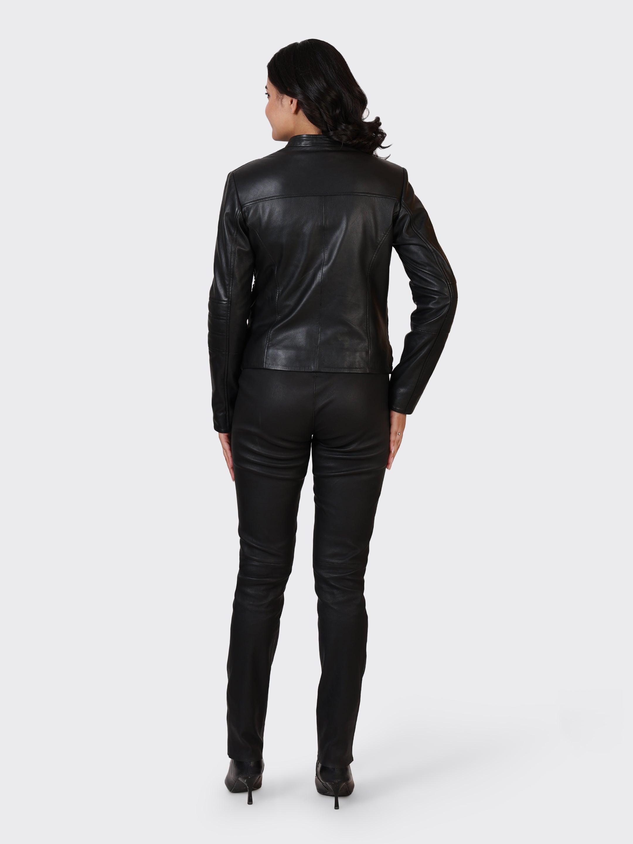 LADIES LEATHER JACKET-BLACK
