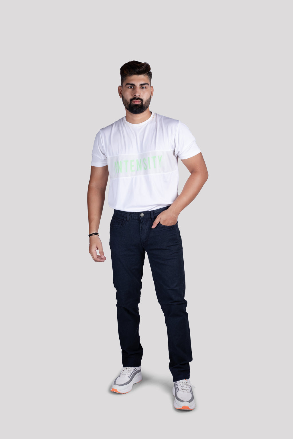 MEN RELAXED FIT CLEAN LOOK LIGHT FADE COTTON JEANS