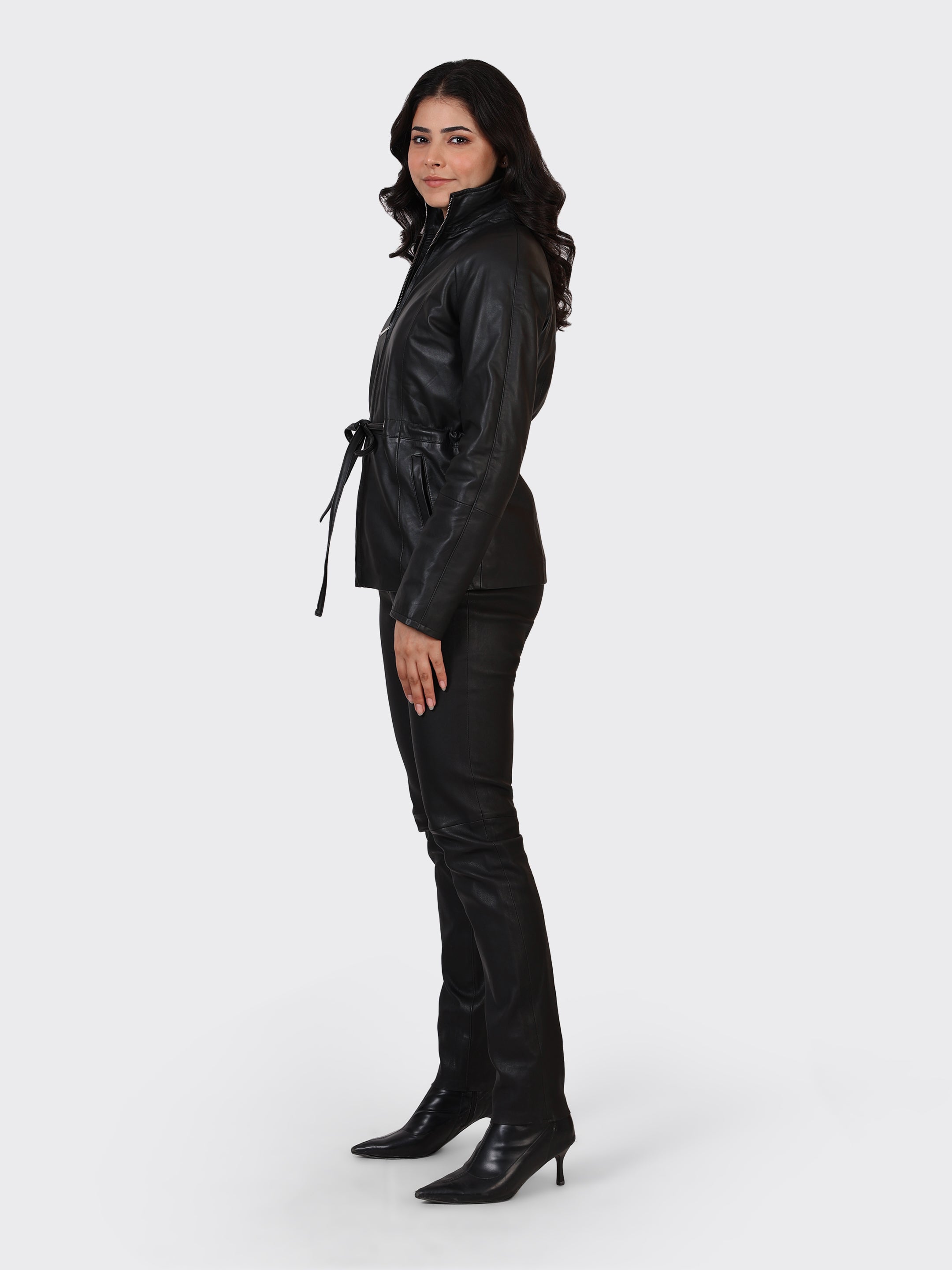 LADIES LEATHER JACKET-BLACK