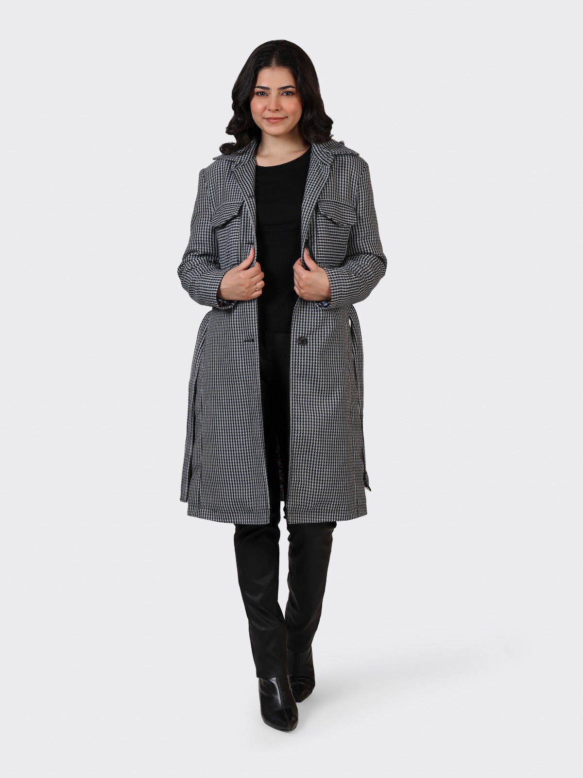 LADIES WOOLLEN JACKET-WOOL CROSS