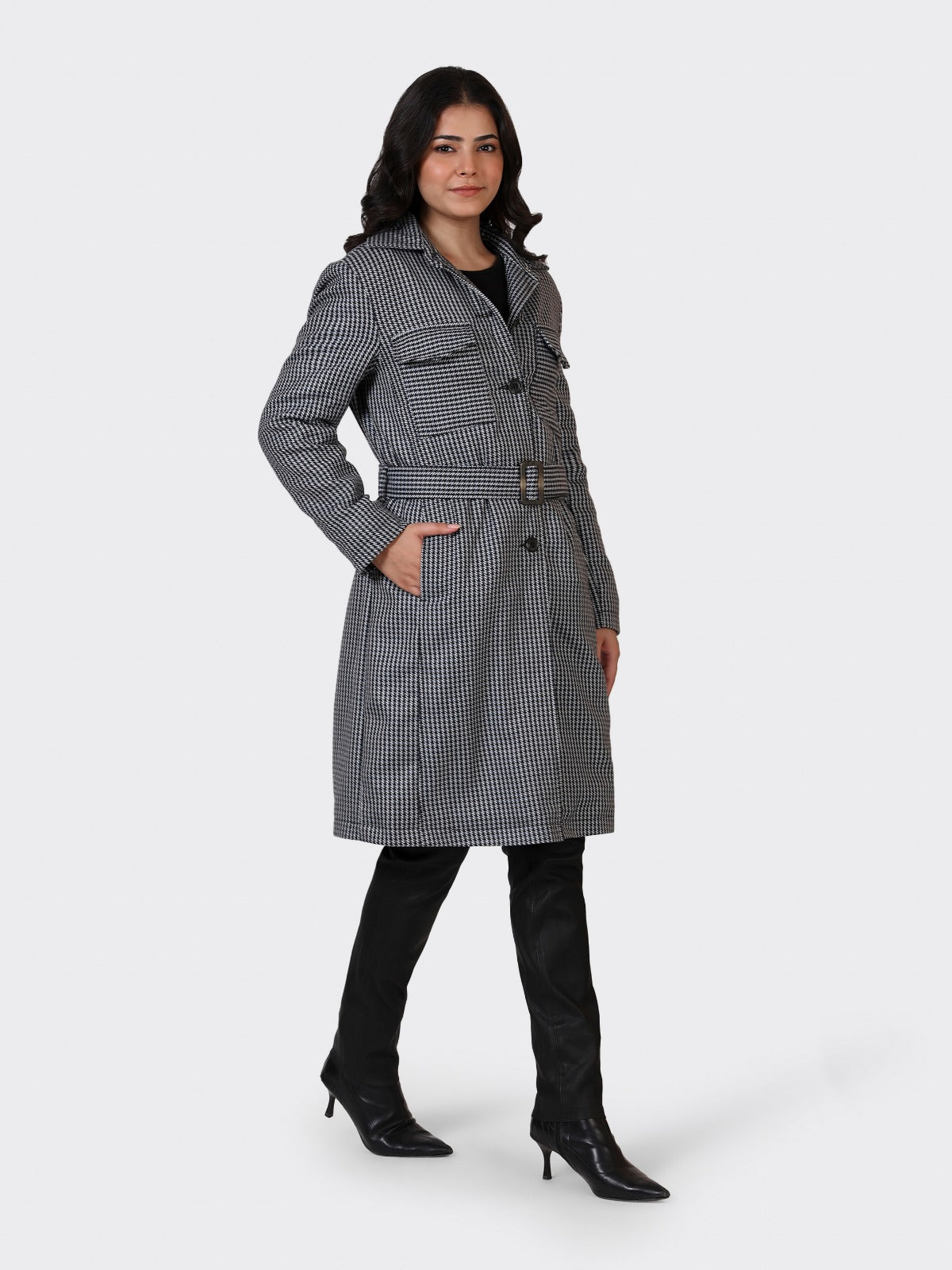 LADIES WOOLLEN JACKET-WOOL CROSS