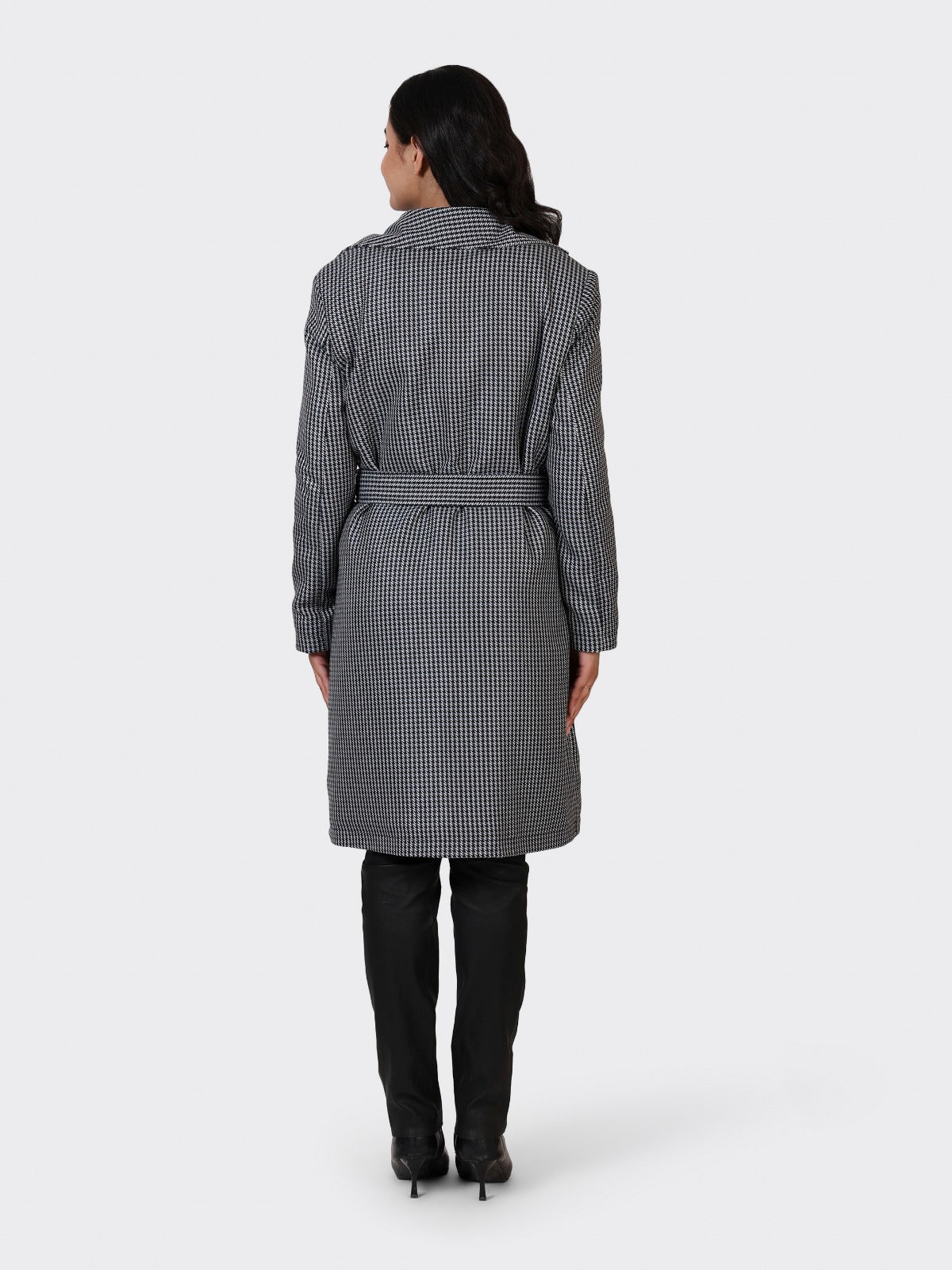 LADIES WOOLLEN JACKET-WOOL CROSS