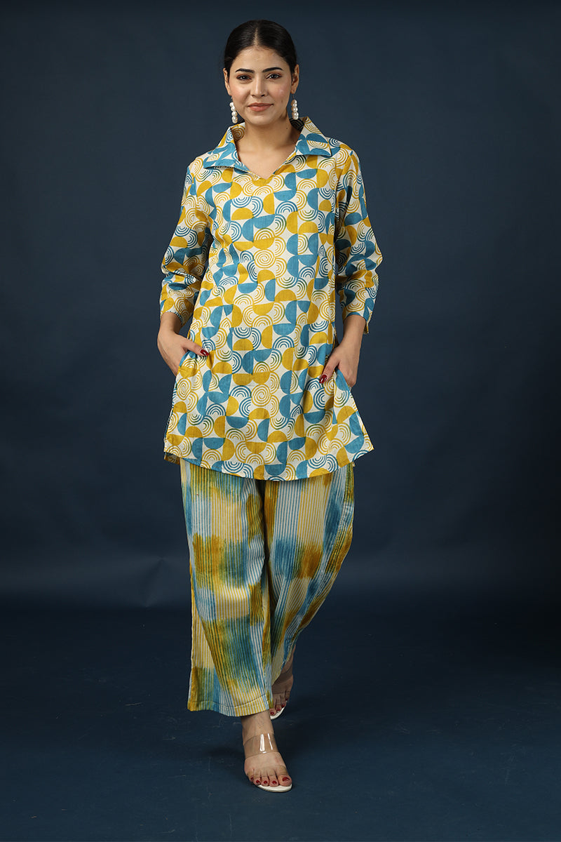 Yellow Blue Abstract Pattern Printed Kurta Pyjama Set