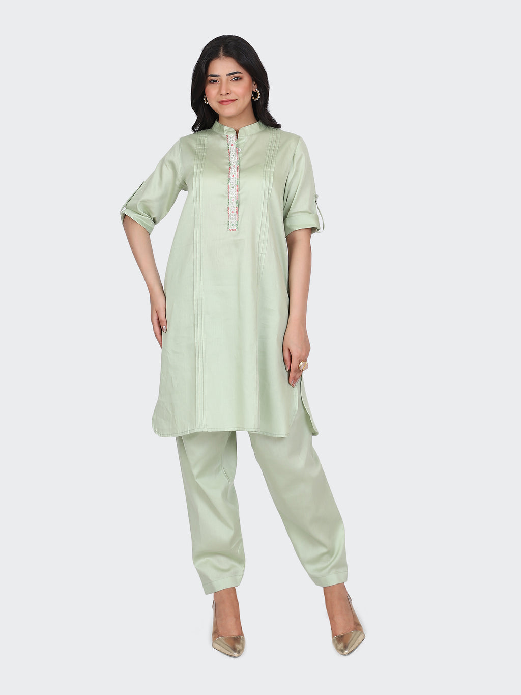 KURTA SET FEATURING FRONT EMBROIDERY AND SALWAR