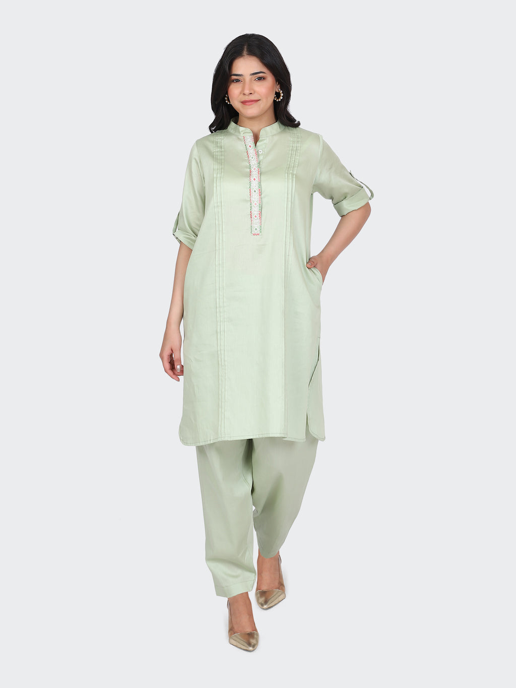 KURTA SET FEATURING FRONT EMBROIDERY AND SALWAR