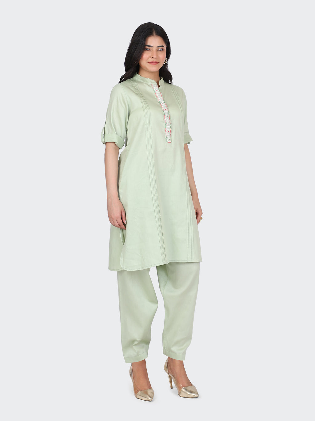 KURTA SET FEATURING FRONT EMBROIDERY AND SALWAR