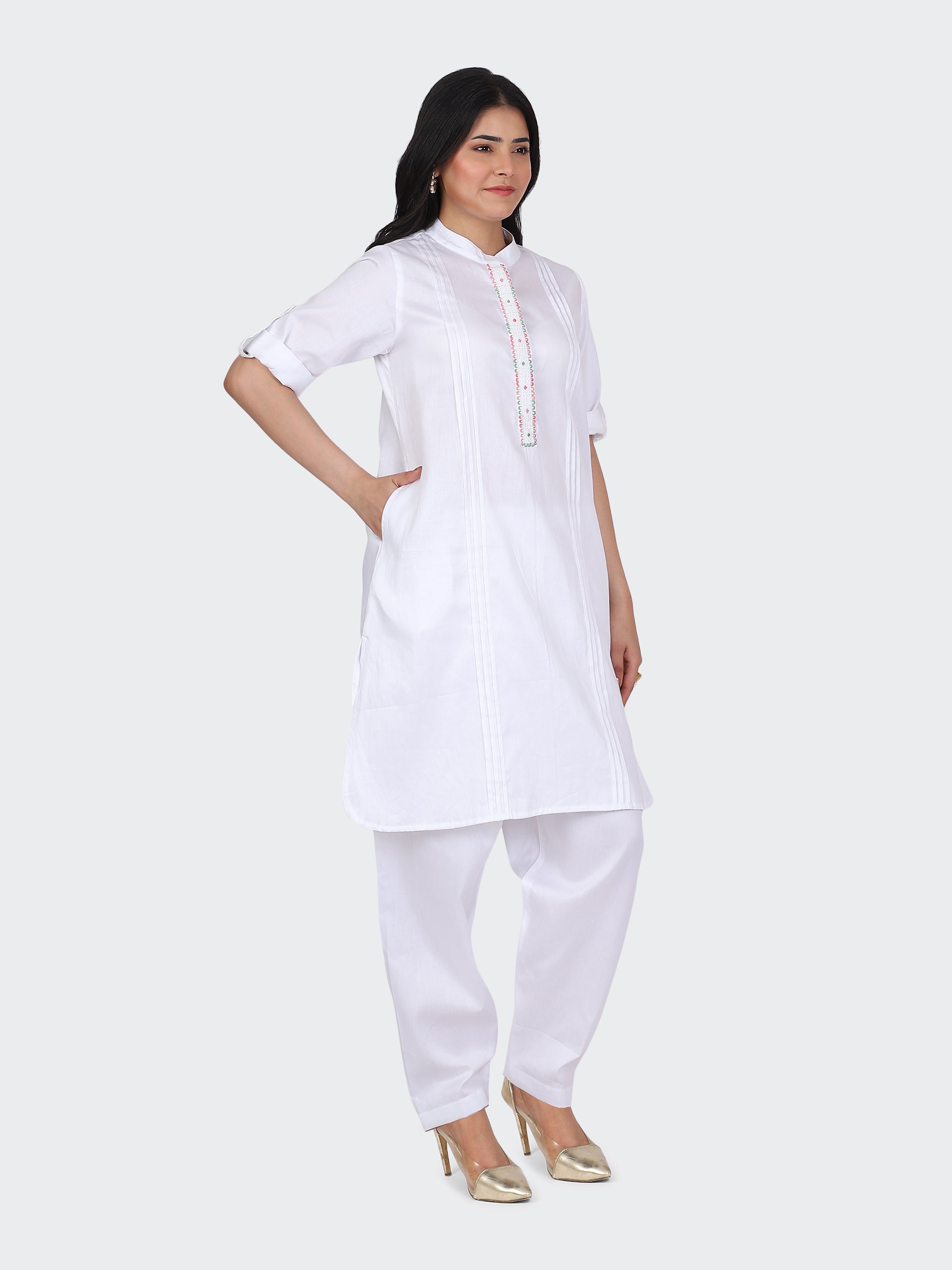 KURTA SET FEATURING FRONT EMBROIDERY AND SALWAR