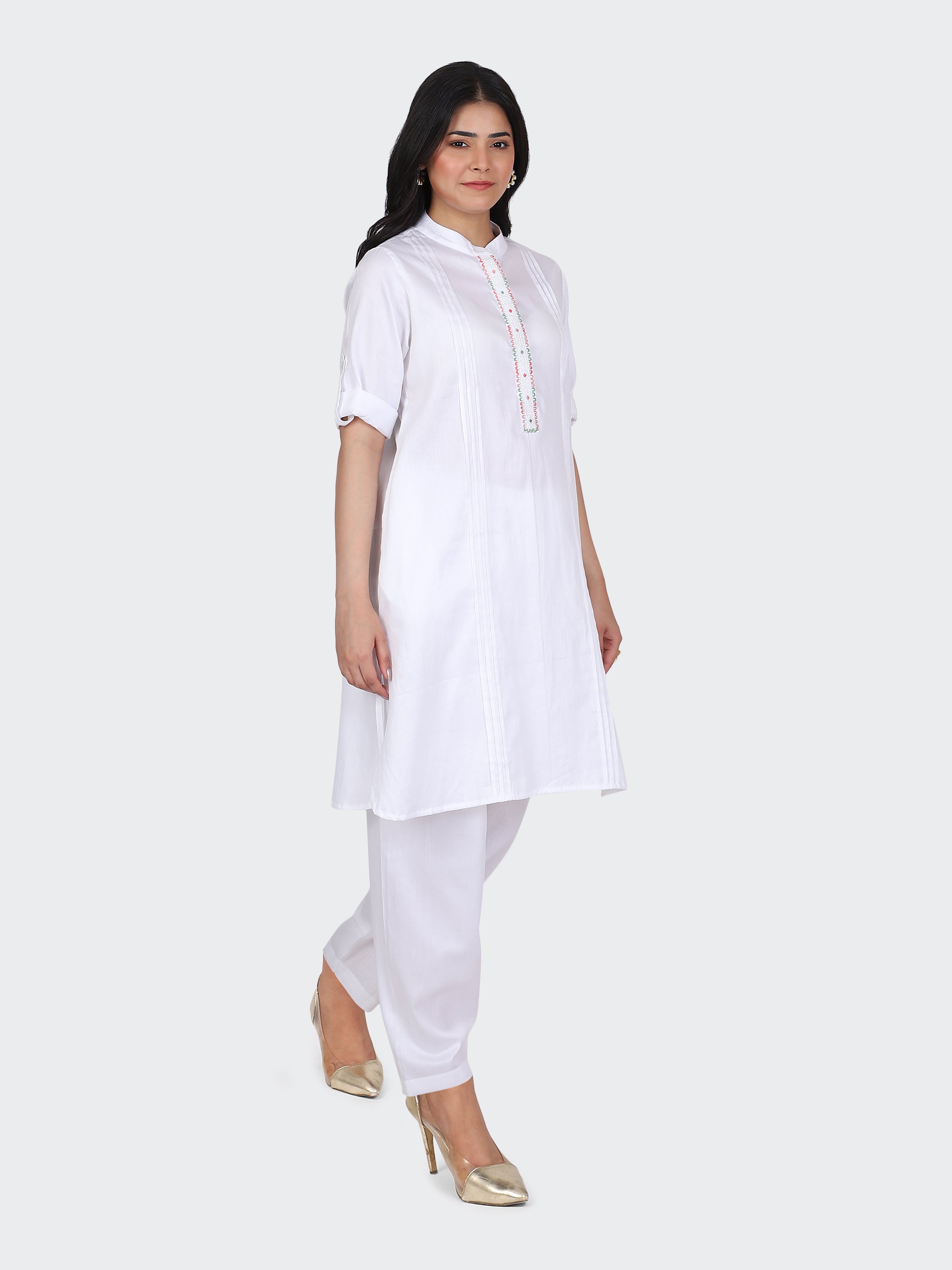 KURTA SET FEATURING FRONT EMBROIDERY AND SALWAR