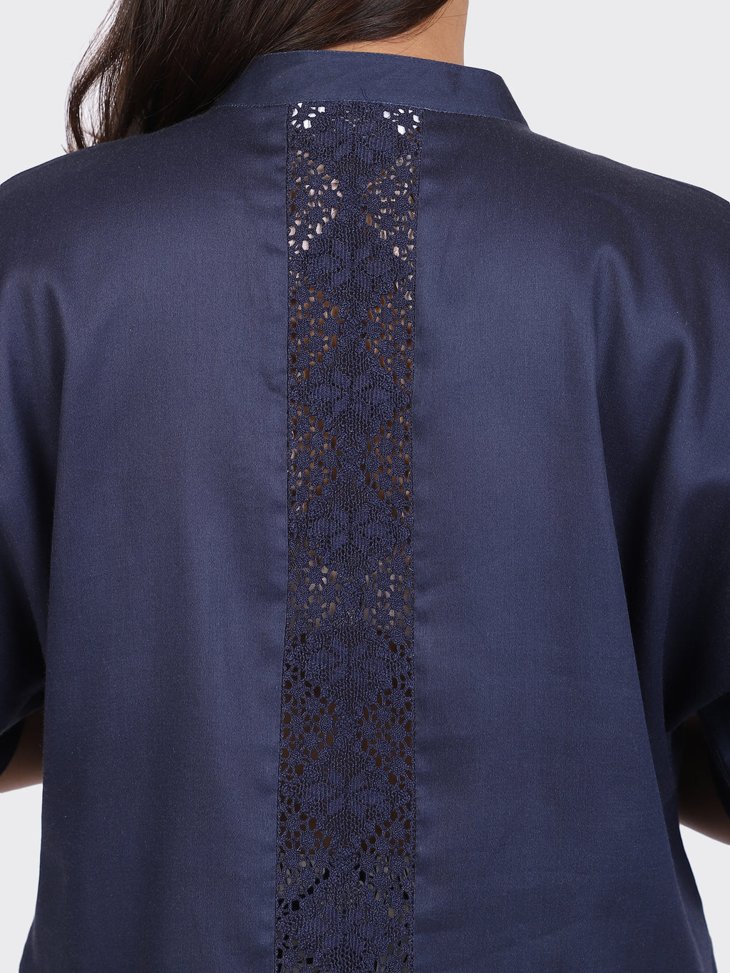 CO-ORDS KIMONO SLEEVES AND DECORATIVE LACE AT BACK