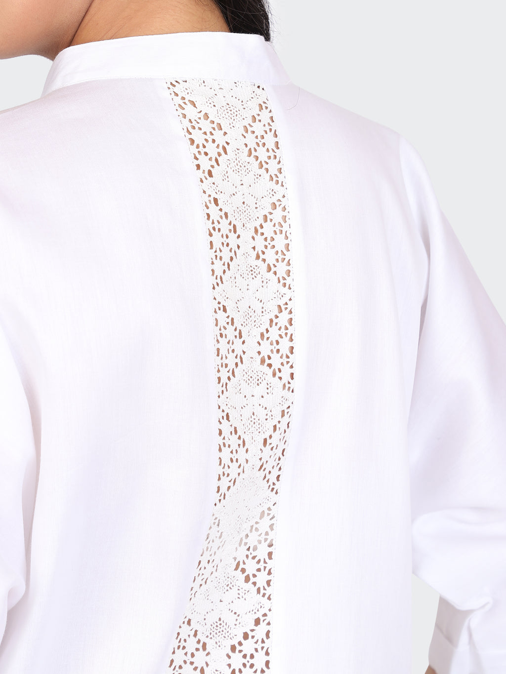 CO-ORDS KIMONO SLEEVES AND DECORATIVE LACE AT BACK