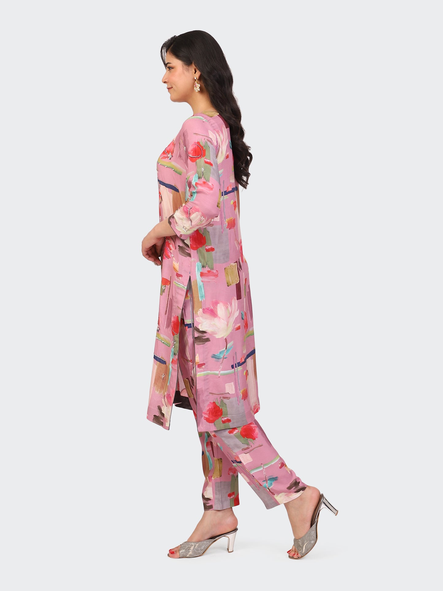 KURTA SET FEATURING HAND-EMBROIDERED FRONT, SLEEVES, AND DUPATTA-PINK